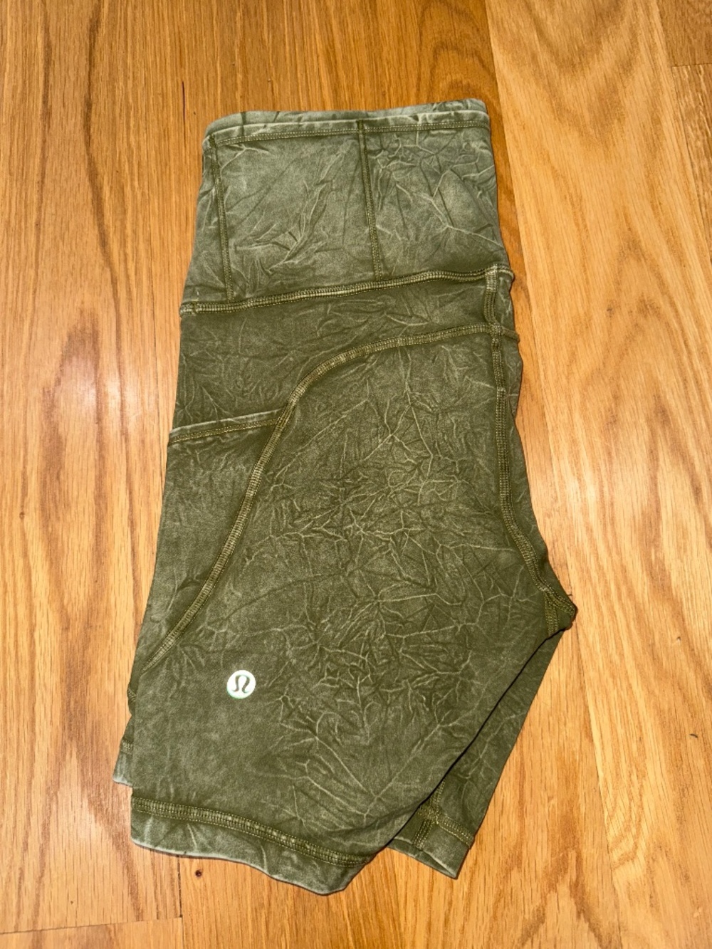 Lululemon 6" Women's Biker shorts, green marble